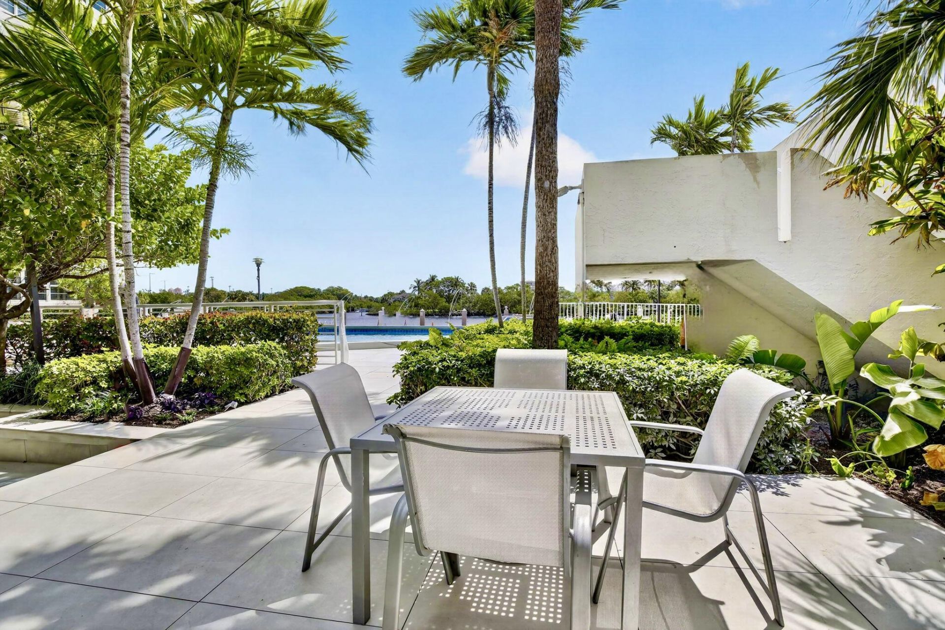 1160 N Federal Highway, Unit 517, Fort Lauderdale, FL 33304 Photo