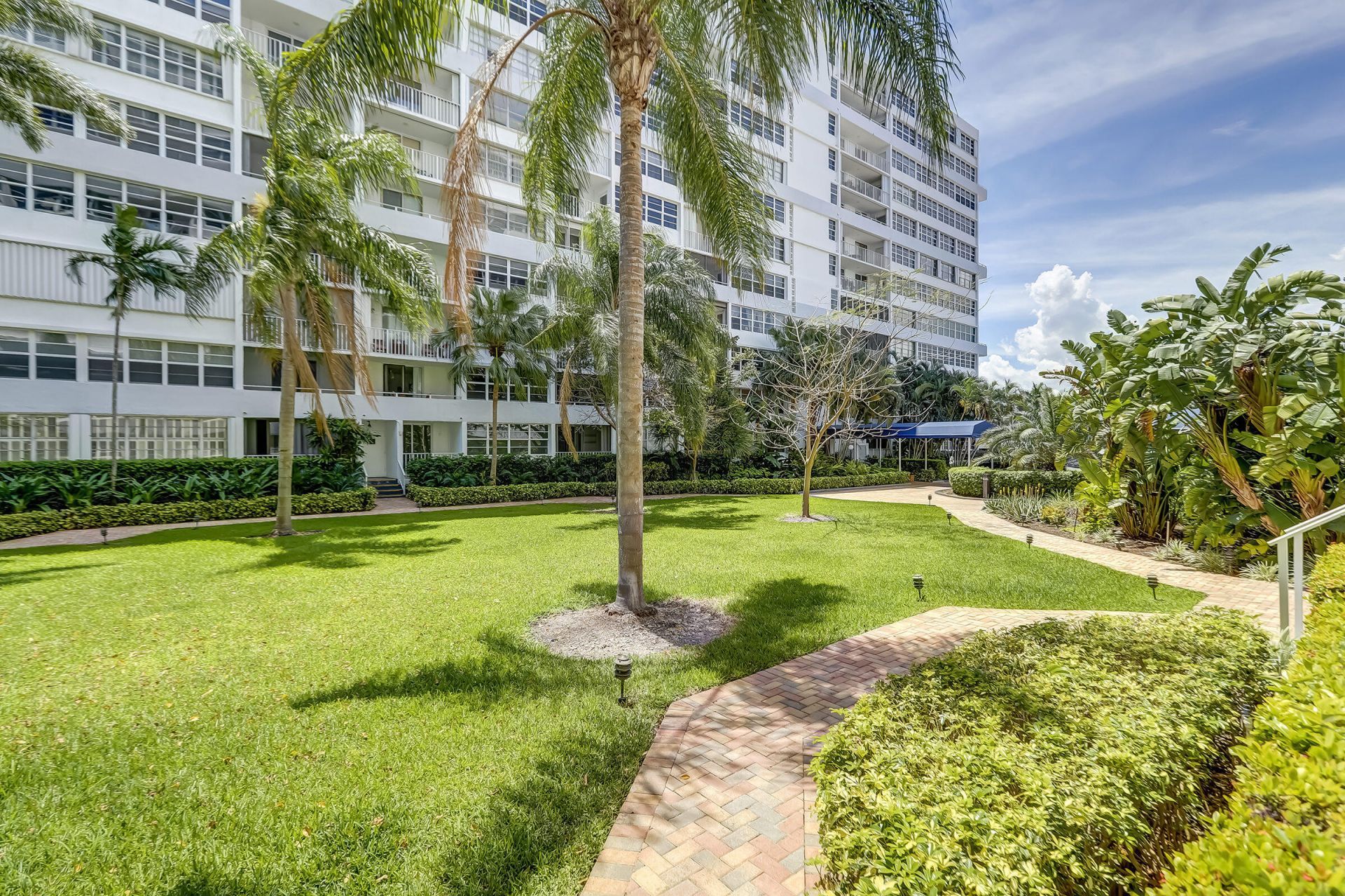 1160 N Federal Highway, Unit 517, Fort Lauderdale, FL 33304 Photo