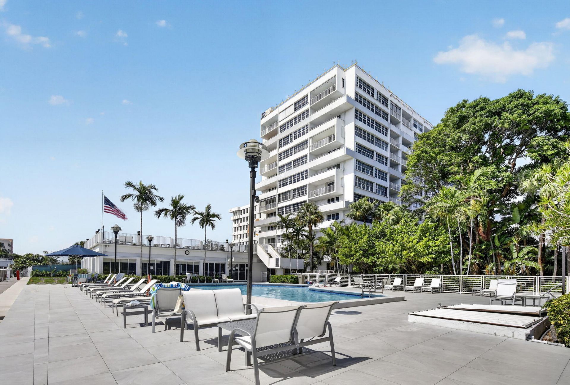 1160 N Federal Highway, Unit 517, Fort Lauderdale, FL 33304 Photo