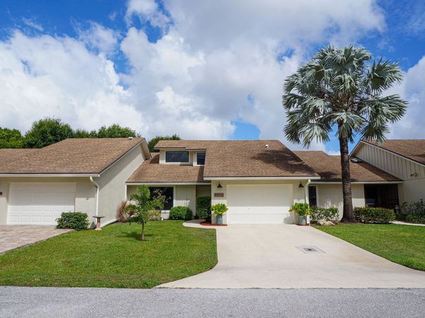 11894 Donlin Drive, Wellington, FL 33414