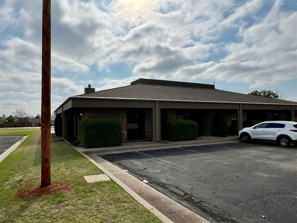 11914 N Pennsylvania Avenue, Unit B5 & B6, Oklahoma City, OK 73120