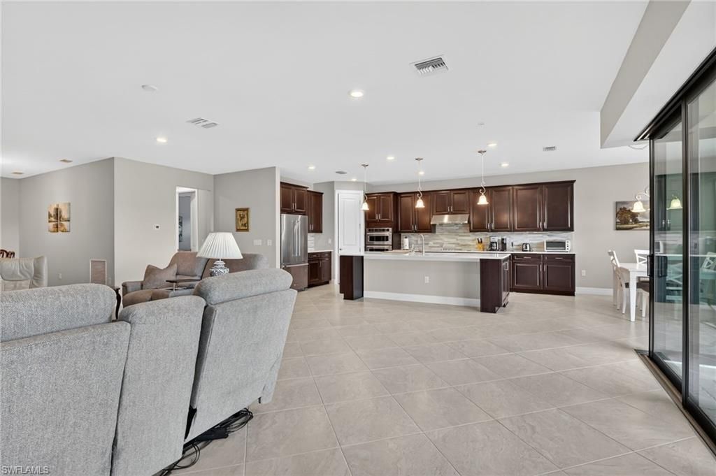 11279 Thurston Chase, Fort Myers, FL 33913 Photo