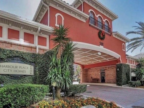 501 KNIGHTS RUN AVENUE , Unit 2215, TAMPA, FL 33602