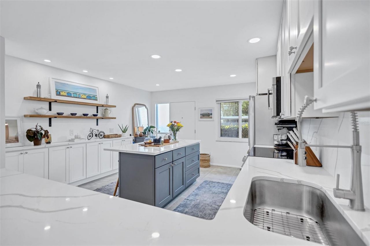 1600 1st Avenue W, Unit 102A, Bradenton, FL 34205 Photo