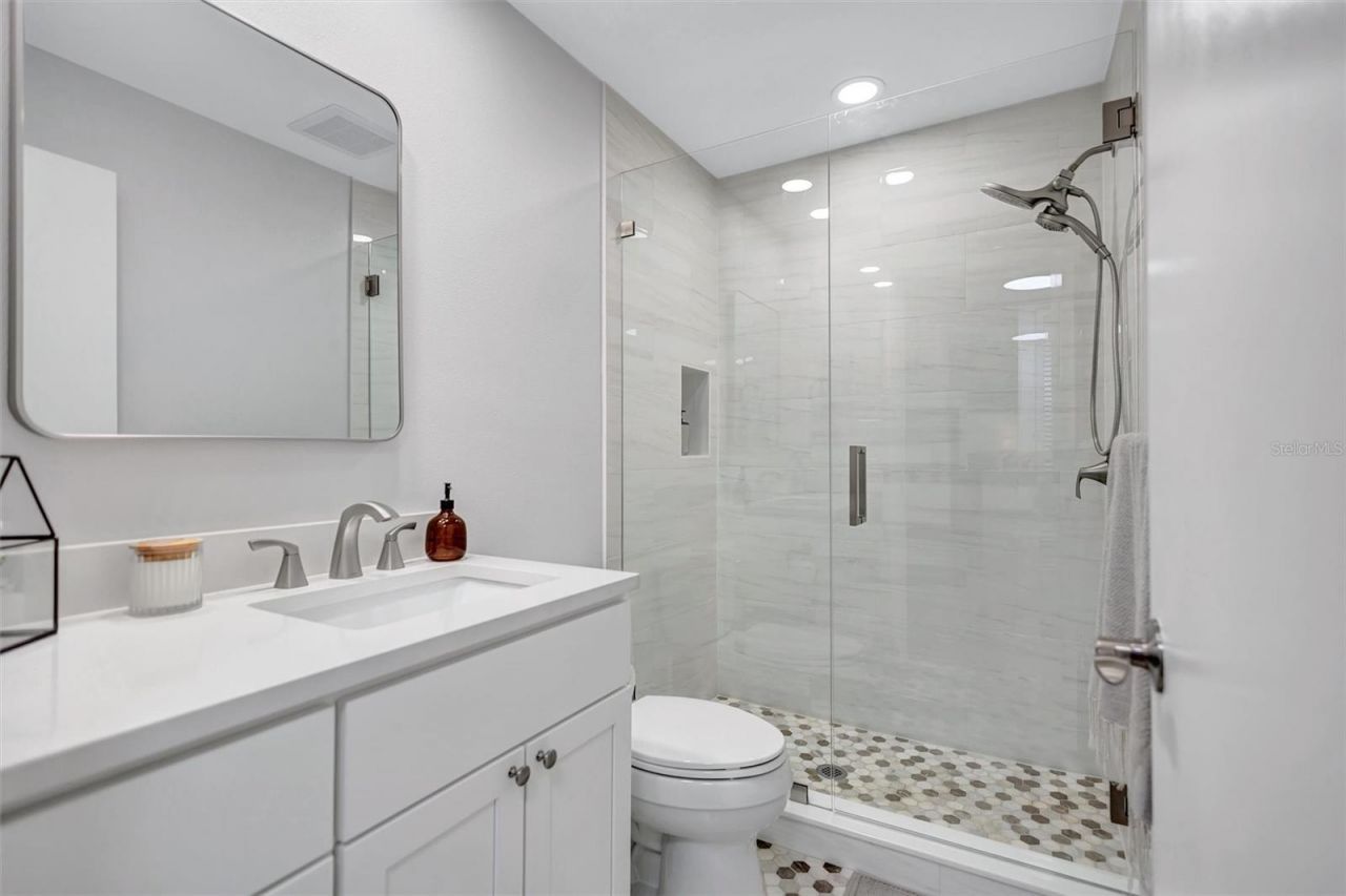 1600 1st Avenue W, Unit 102A, Bradenton, FL 34205 Photo