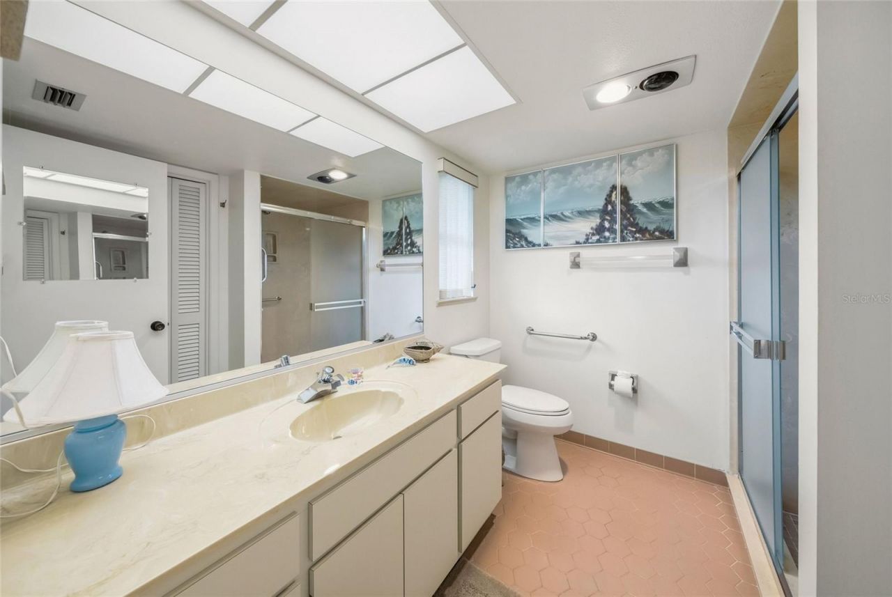4806 W Country Club Drive, Sarasota, FL 34243 Photo