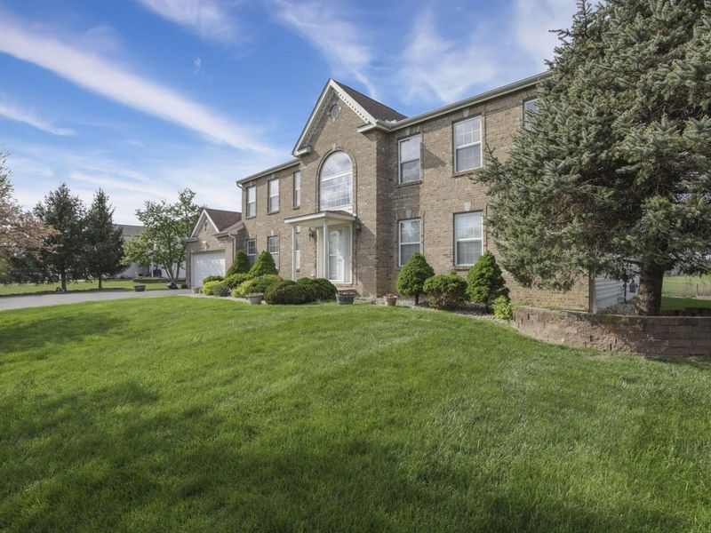 2515 Lackey Meadows Drive, Delaware, OH 43015 Photo 1