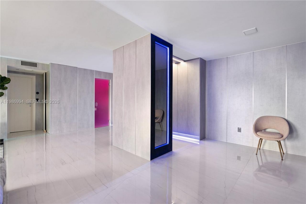 400 SE Kings Point Dr, Unit 822-23, Sunny Isles Beach, FL 33160 Photo