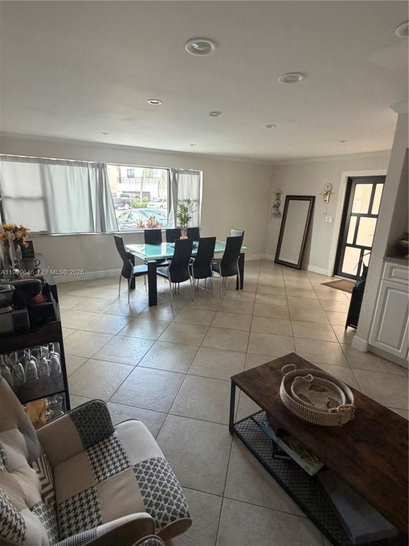 13267 SW 9th Ln, Miami, FL 33184 Photo