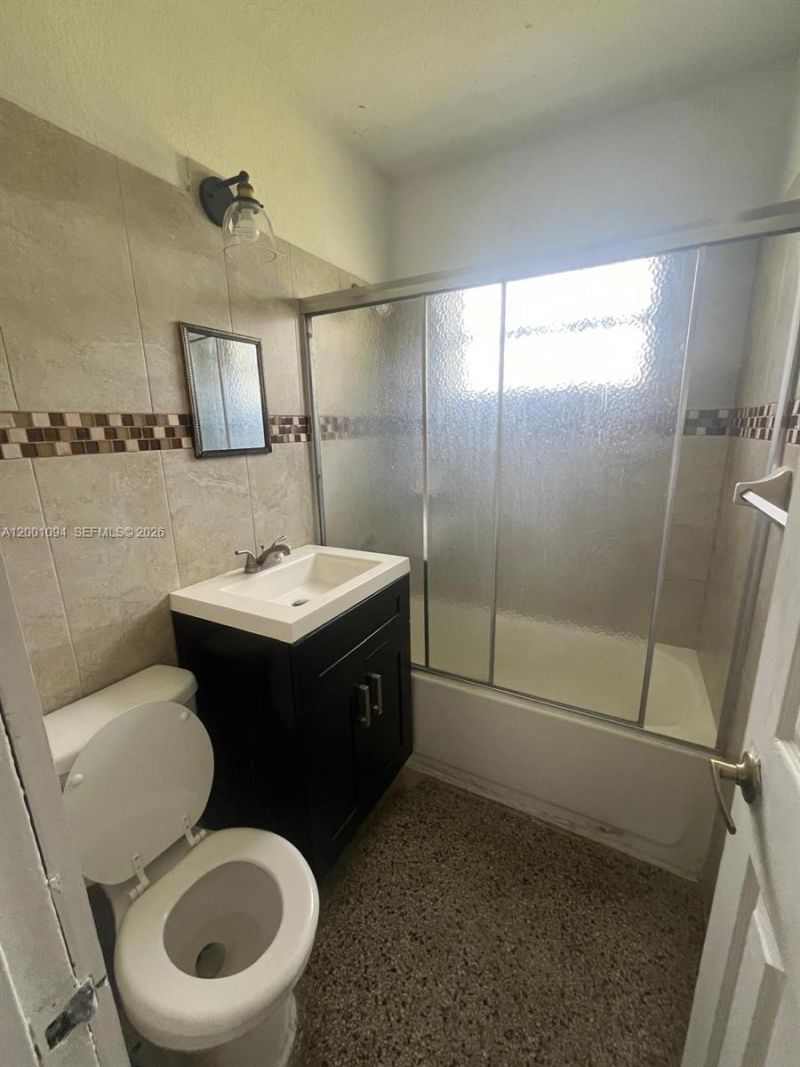 3180 NW 19th Ave, Miami, FL 33142 Photo