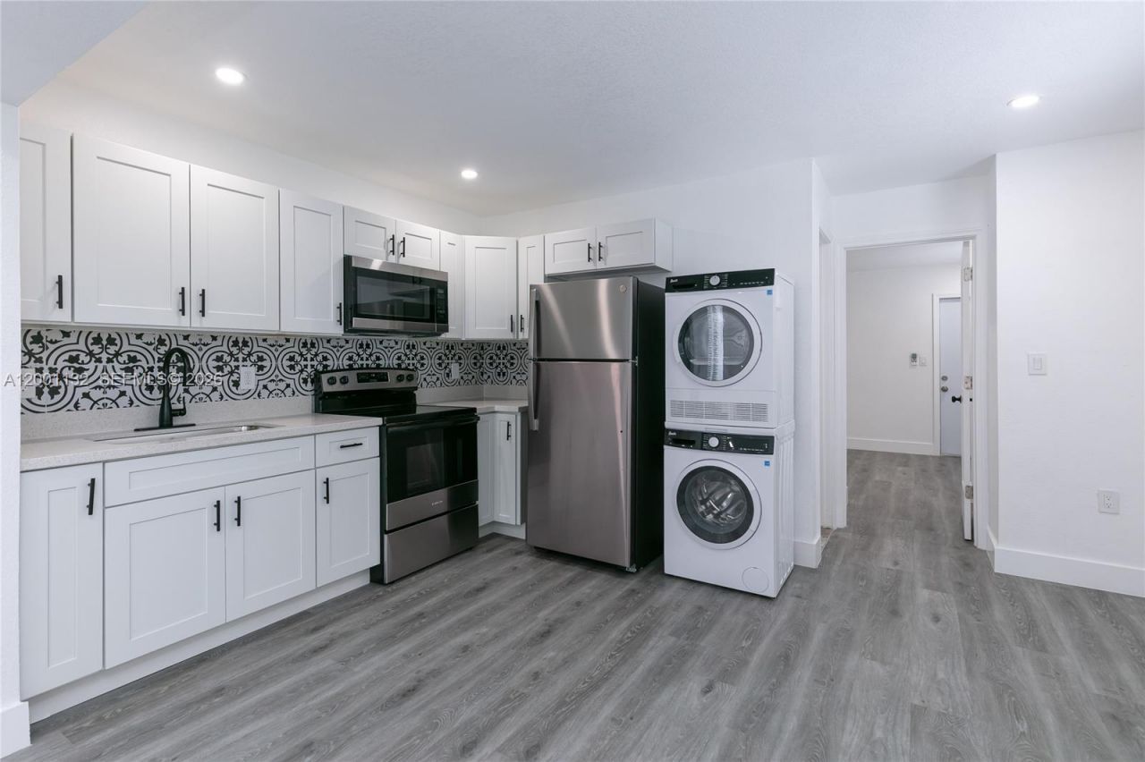 6125 SW 40th Ct, Unit 4, Miramar, FL 33023 Photo