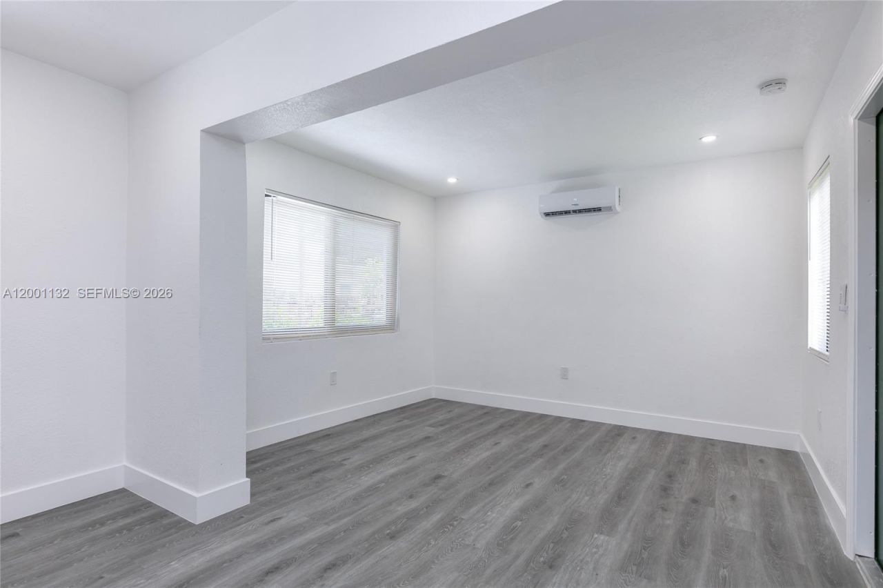 6125 SW 40th Ct, Unit 4, Miramar, FL 33023 Photo