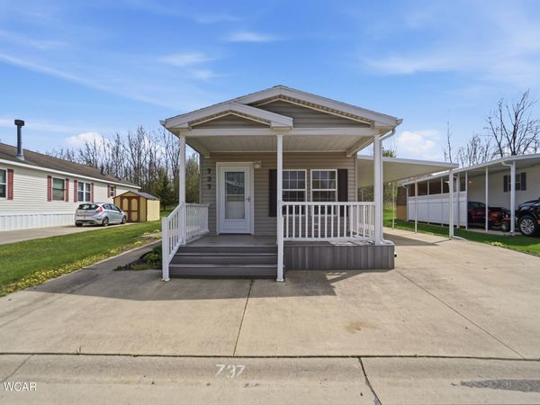 737 Lakeridge Drive, Lima, OH 45804