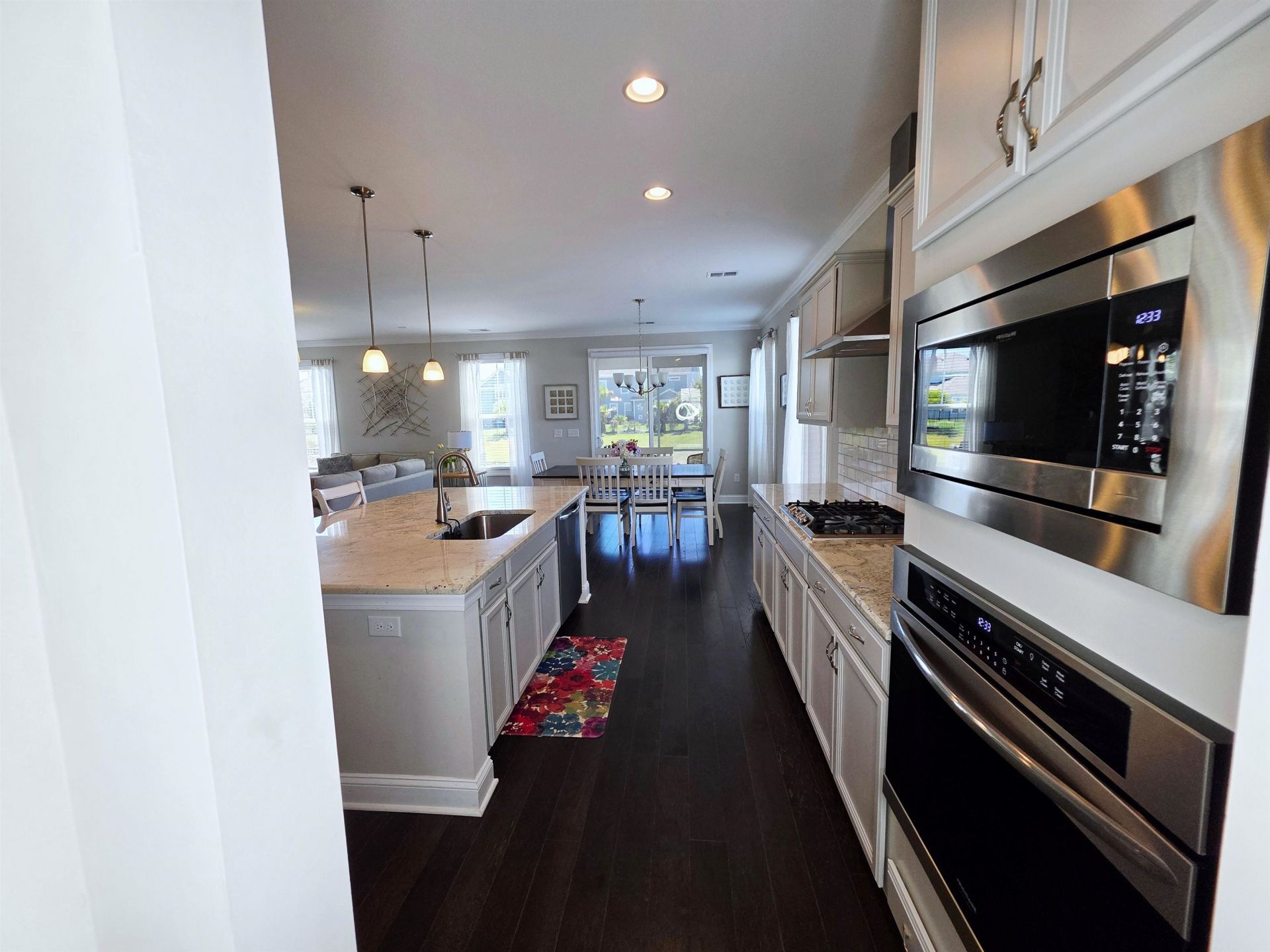 2893 Stellar Loop Photo 23