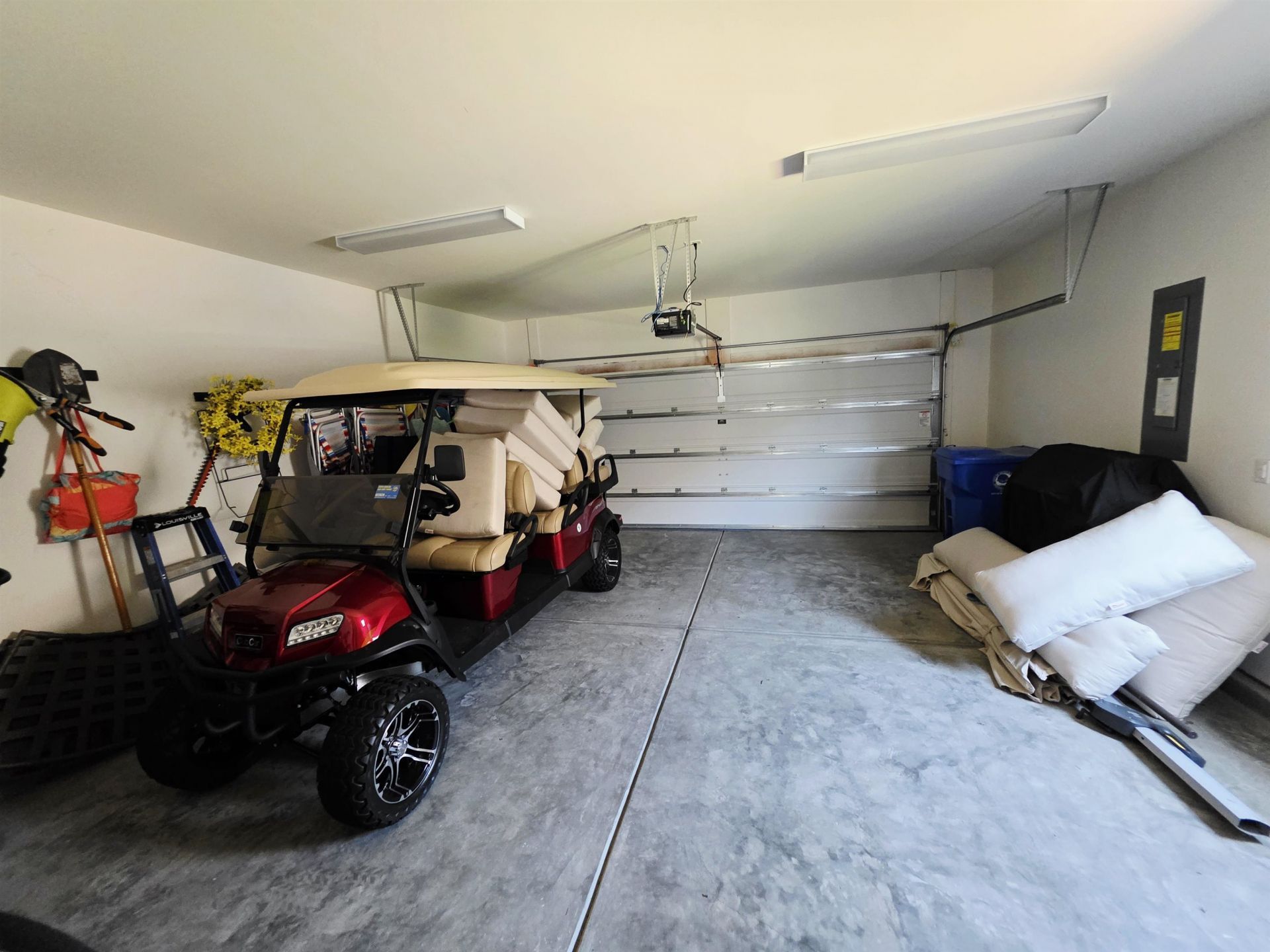 2893 Stellar Loop Photo 69