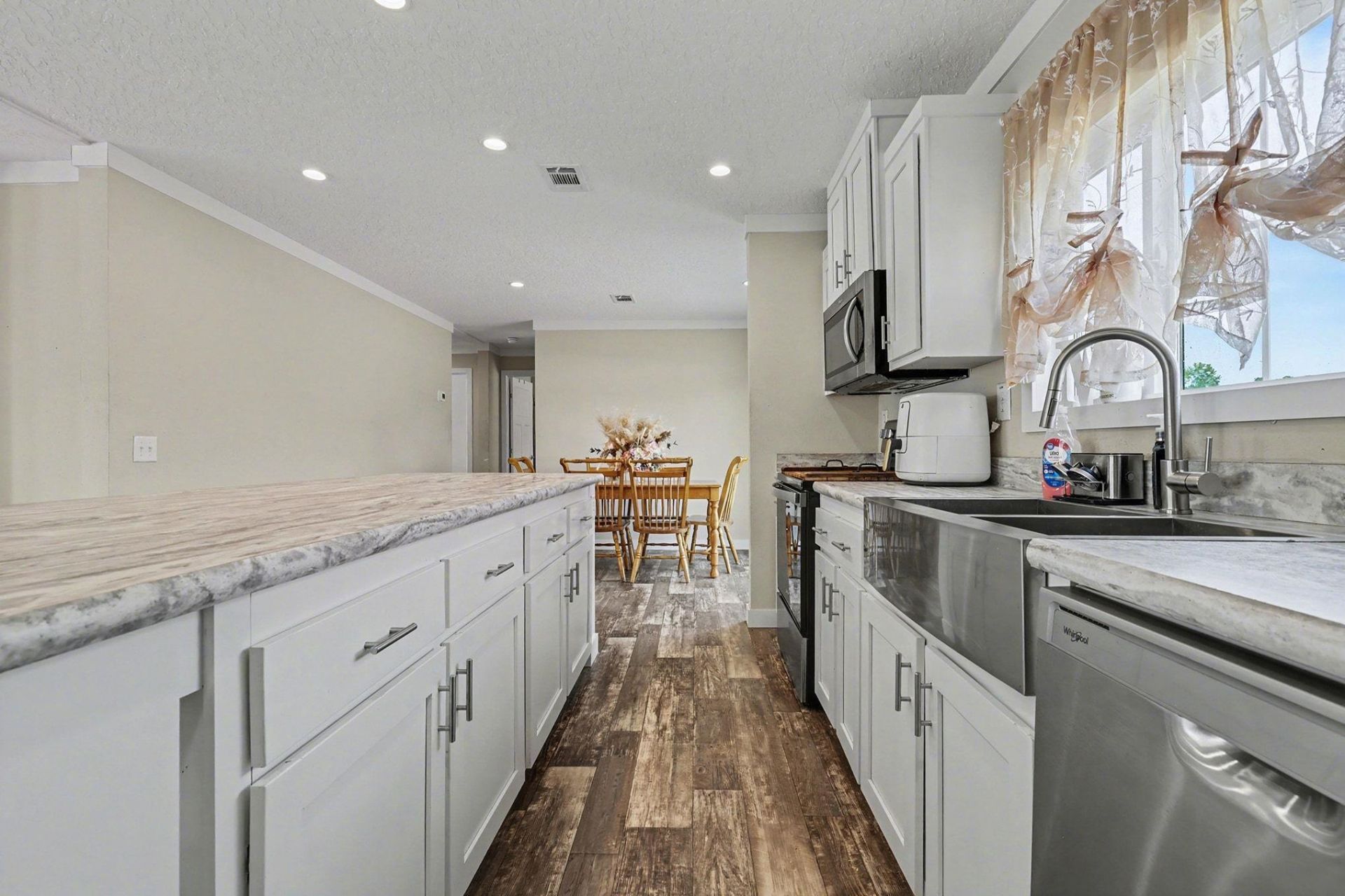 5395 Highway 65 Photo 11