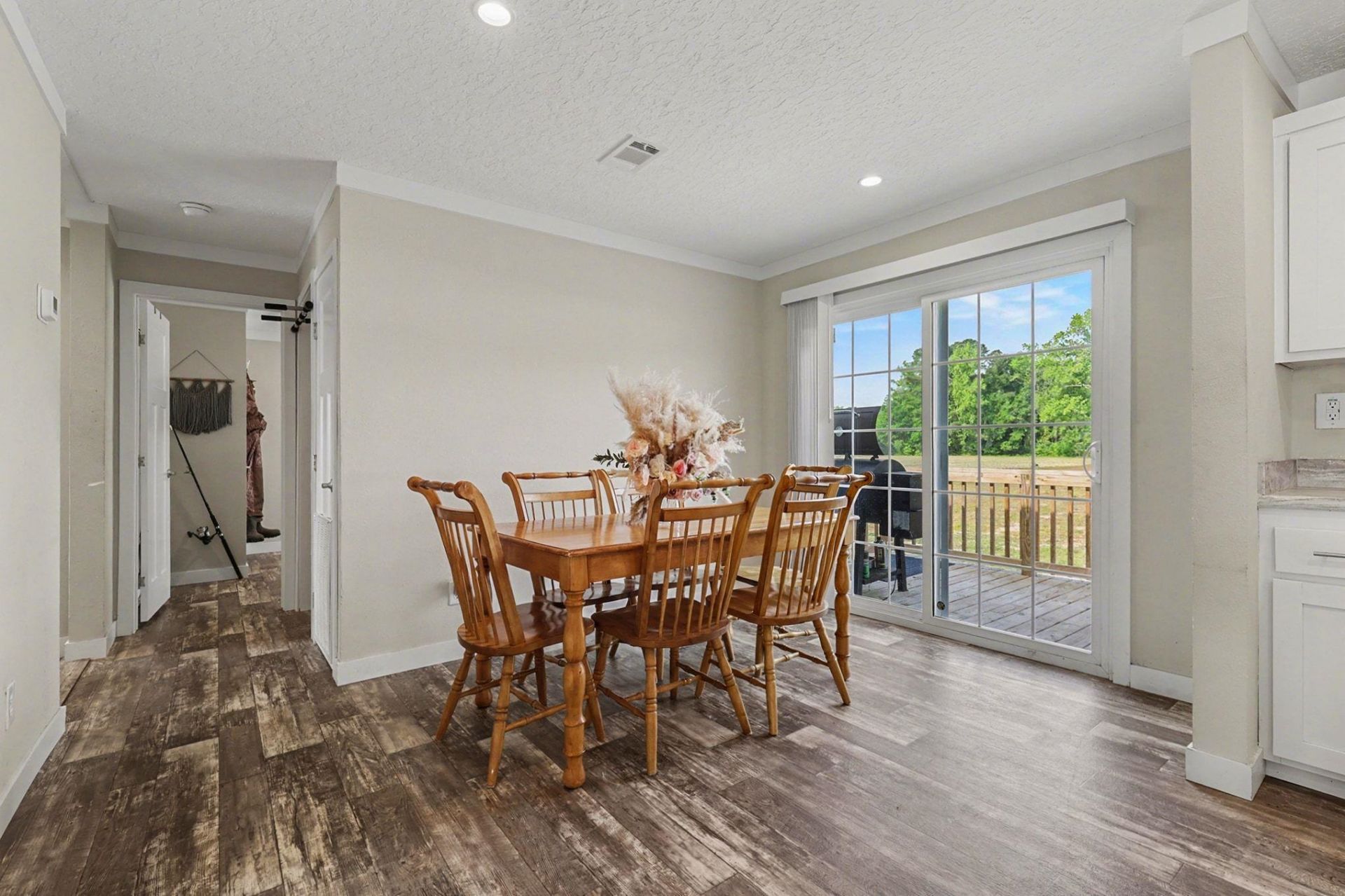 5395 Highway 65 Photo 13