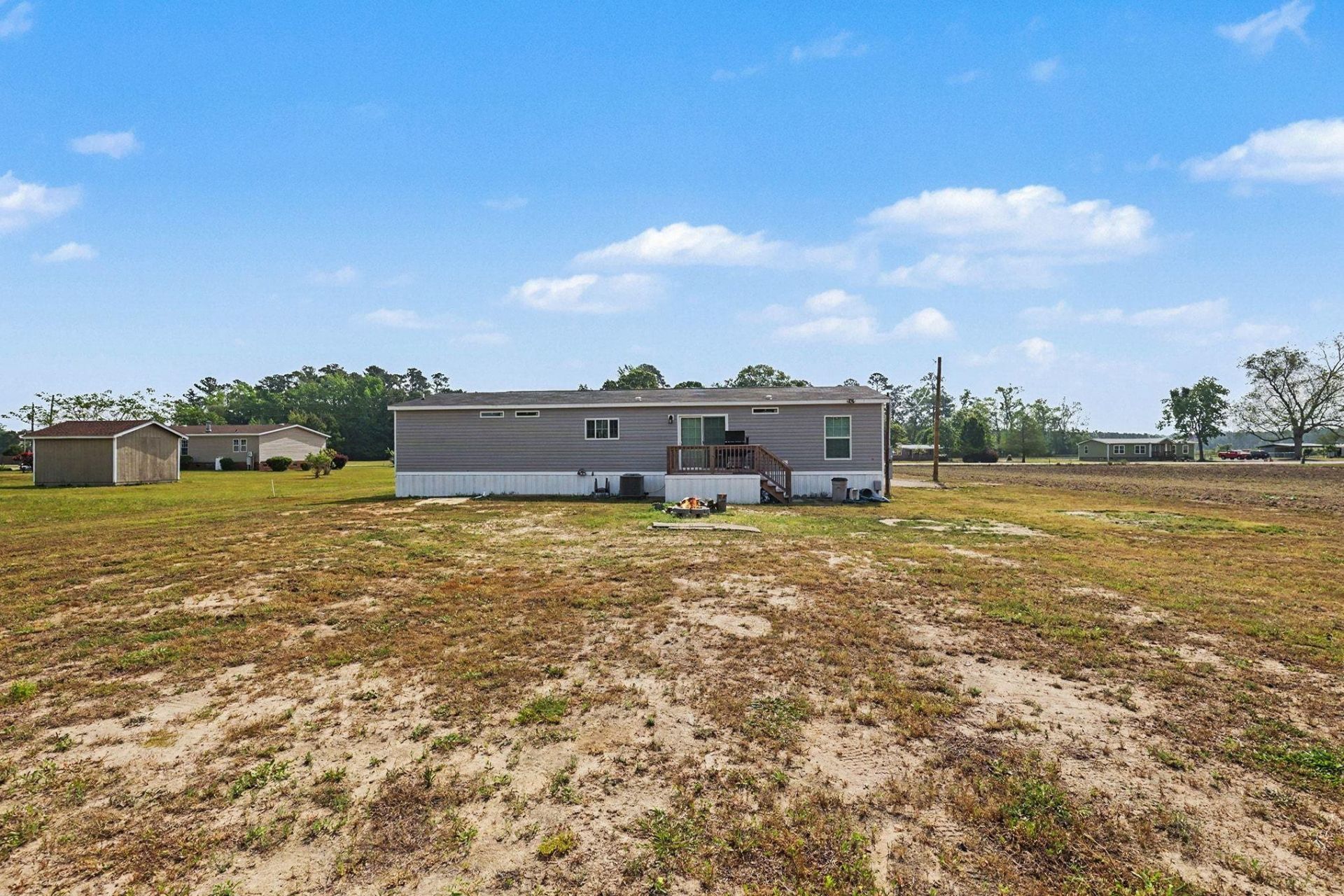 5395 Highway 65 Photo 31