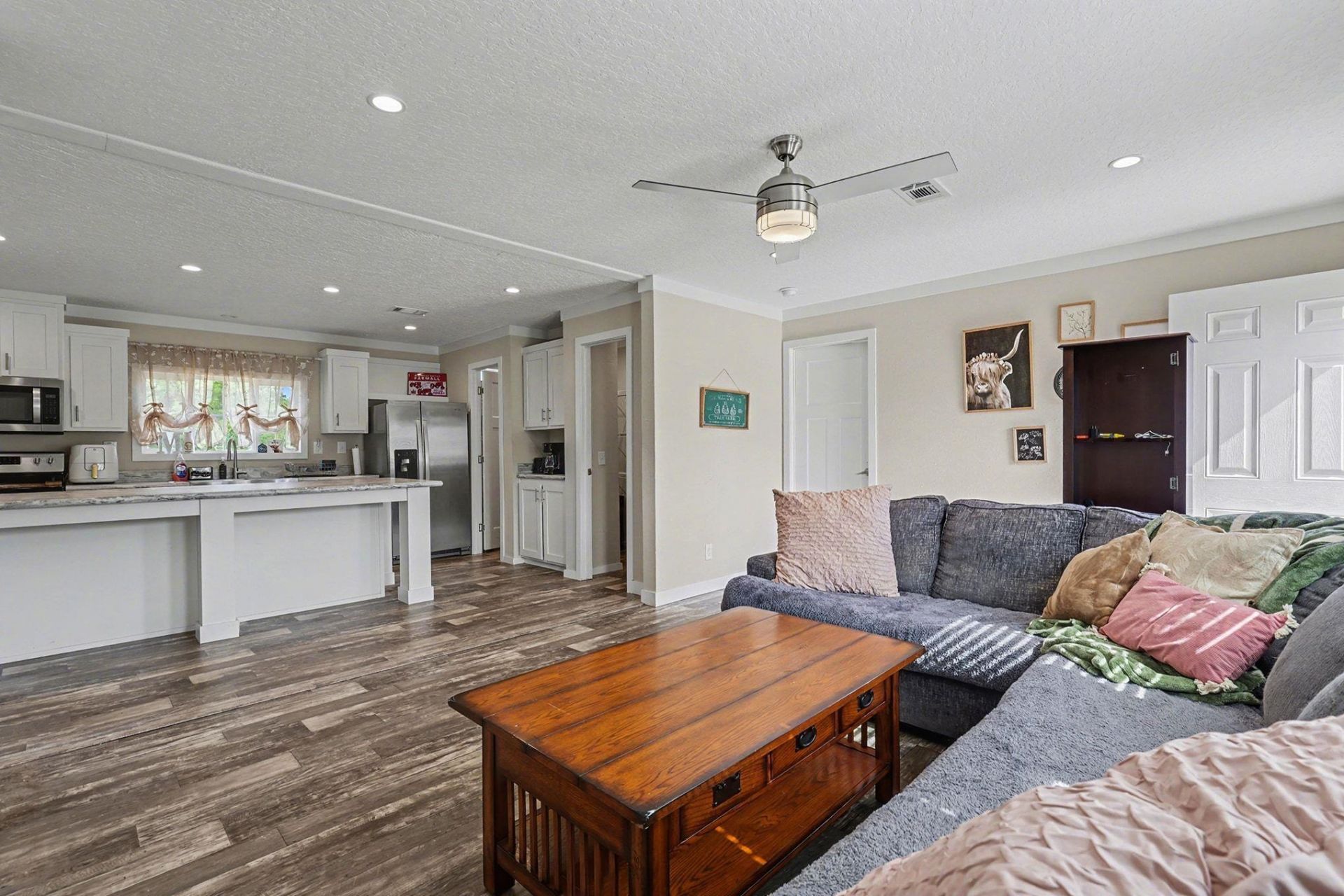 5395 Highway 65 Photo 7