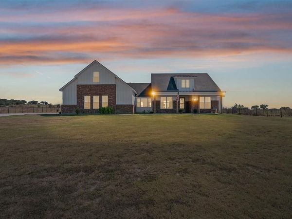 2350 County Road 1104, Cleburne, TX 76031