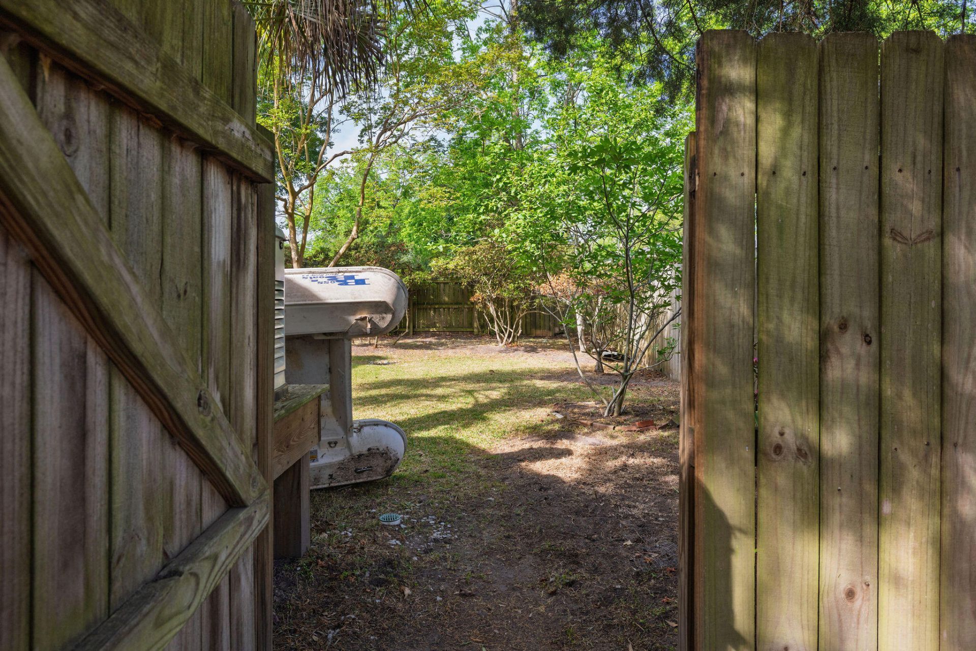 5229 Parkside Drive Photo 34