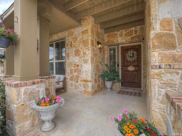 790 Stratus Path, New Braunfels, TX 78130