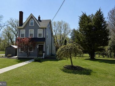 188 CHURCH STREET E, BEVERLY, NJ 08010