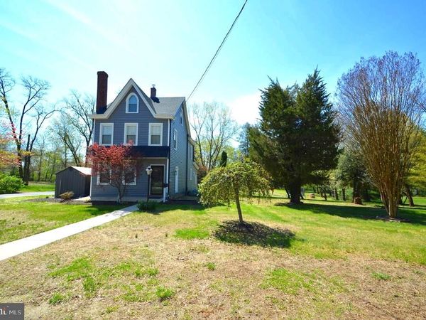 188 CHURCH STREET E, BEVERLY, NJ 08010