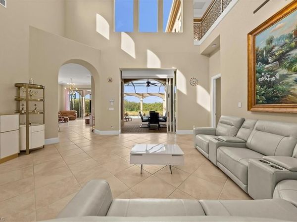 8593 Bellagio DR, NAPLES, FL 34114