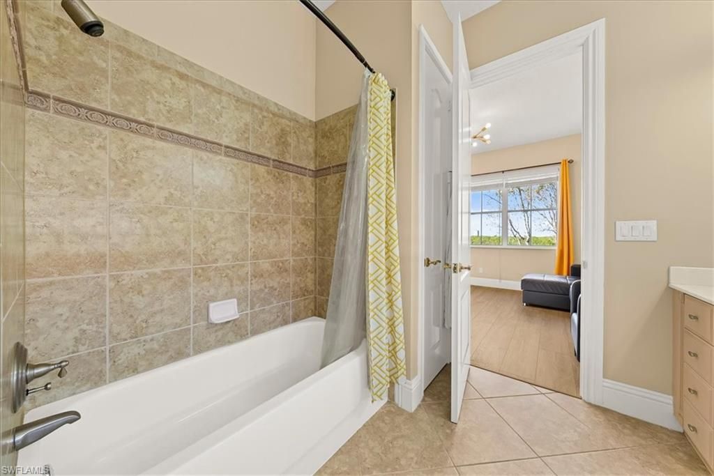 8593 Bellagio Dr, Naples, FL 34114 Photo