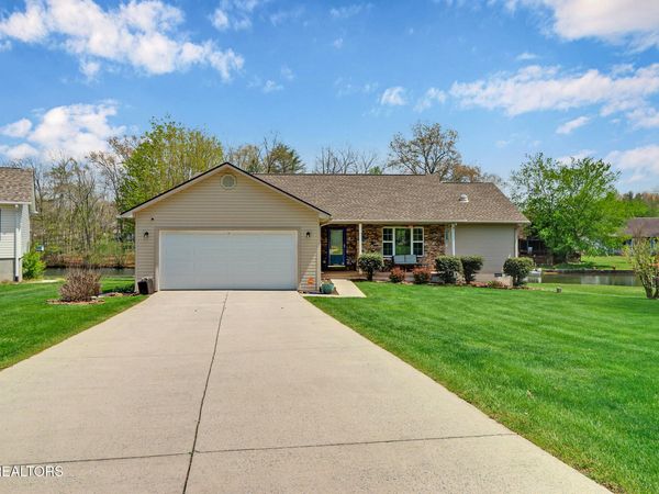 122 Peace Pipe Bend , Crossville, TN 38572