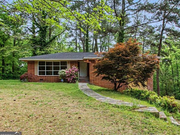 6263 Dodgen Road SW, Mableton, GA 30126