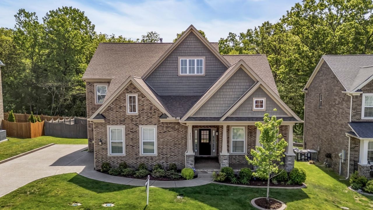 3058 Oxford Dr, Mount Juliet, TN 37122 Main Photo