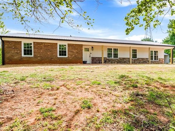 2401 White Horn Road, Kernersville, NC 27284