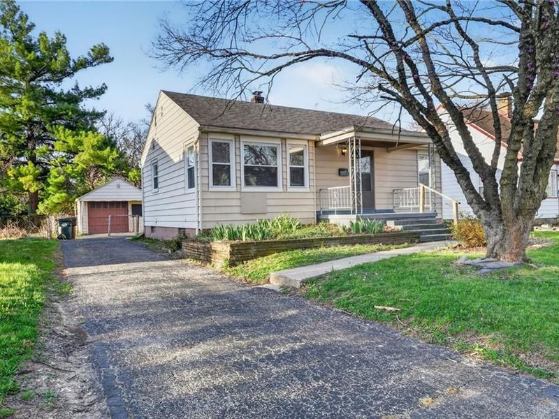 104 Allerton Road, Harrison Township, OH 45405 Photo 2