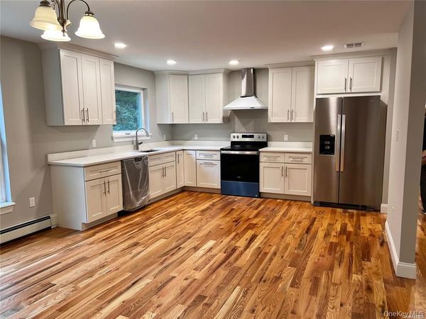 158 Norfleet, Medford, NY 11763