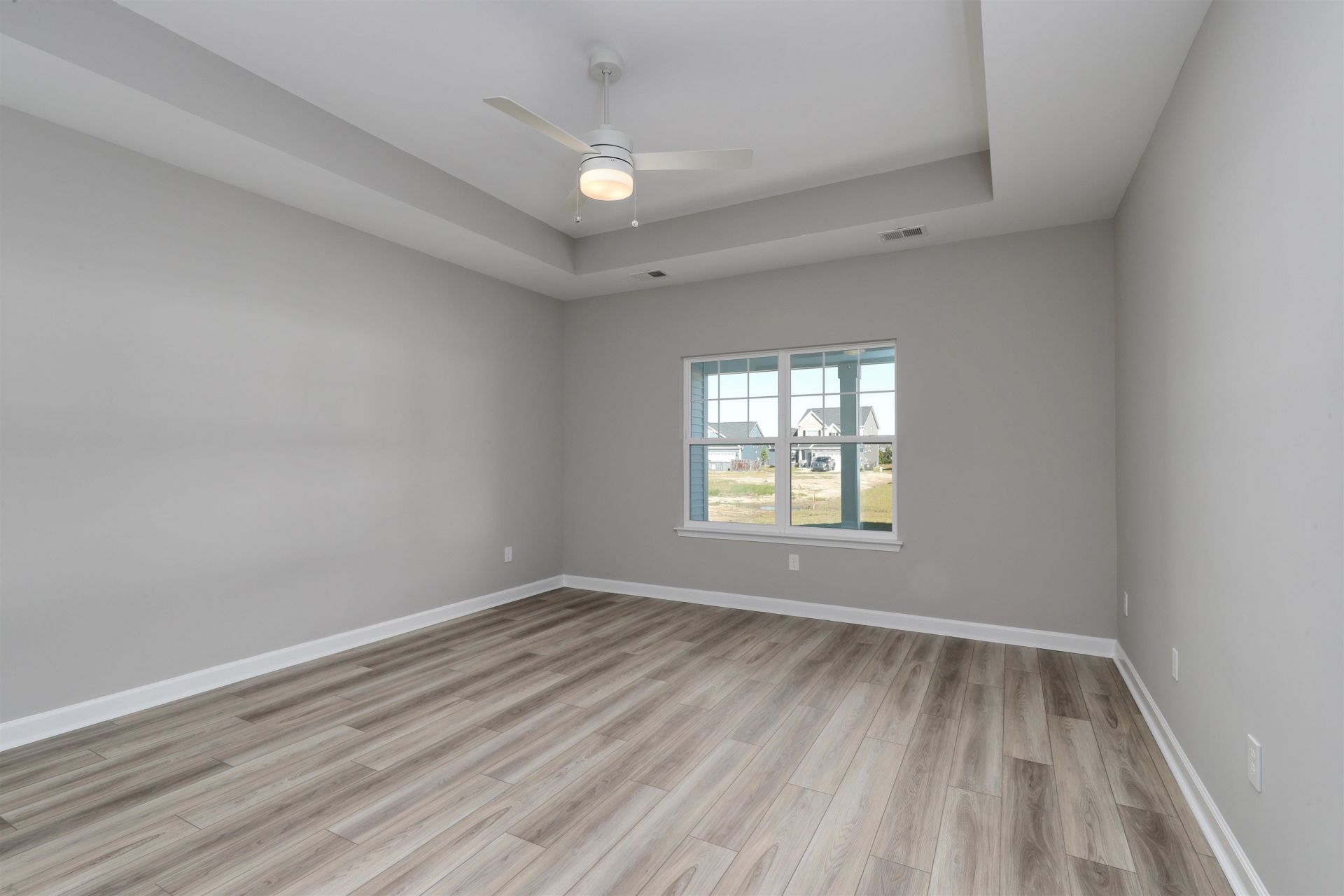 6273 Zoe Way Photo 16