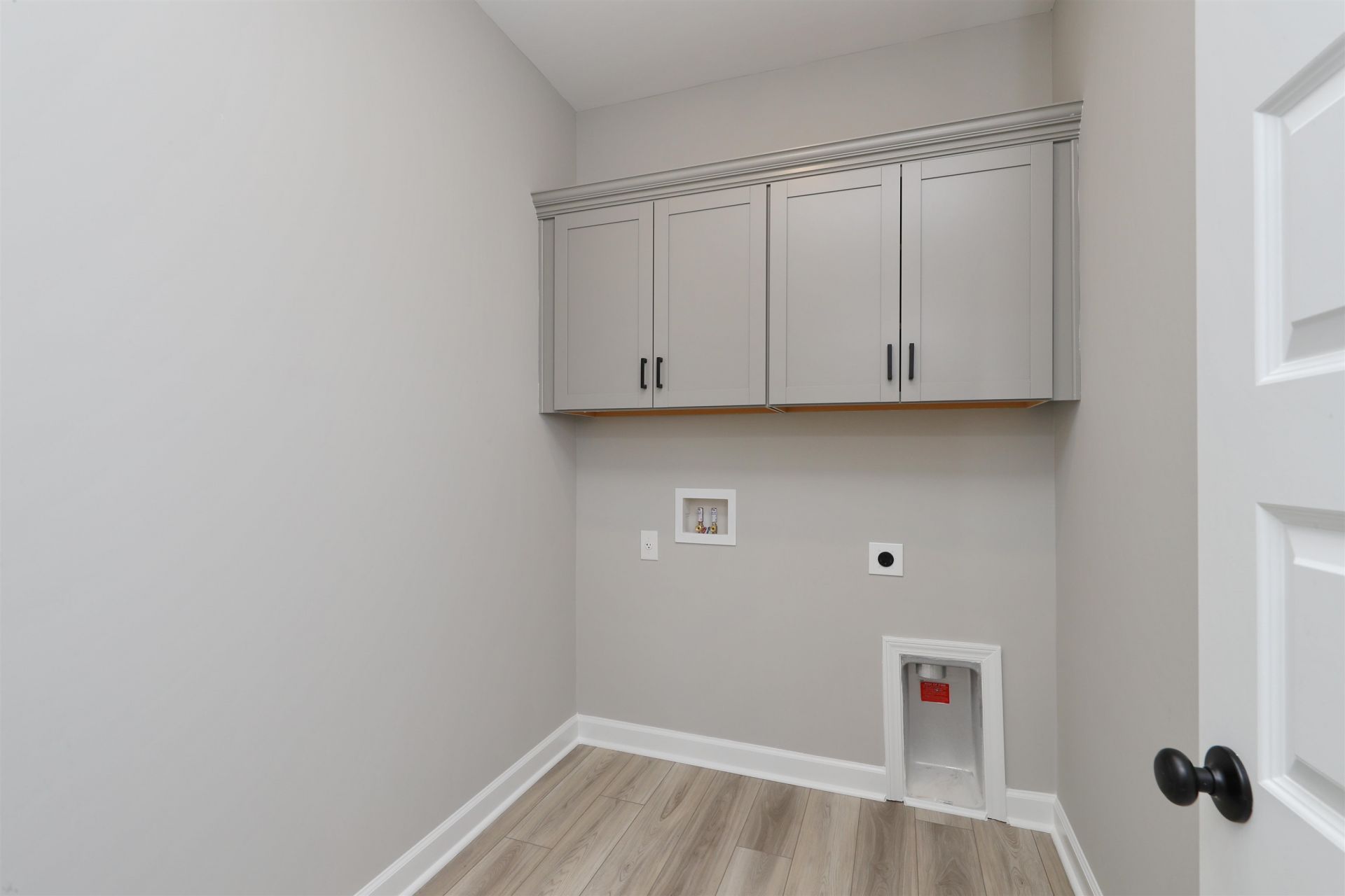 6273 Zoe Way Photo 19