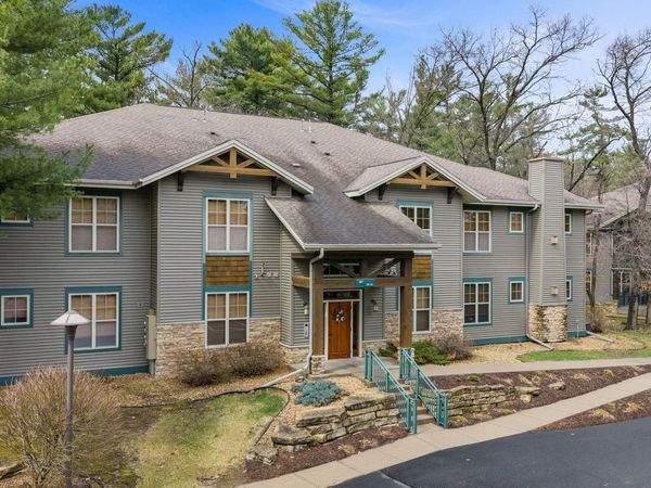 407 Clara Avenue, Unit 109, Wisconsin Dells, WI 53965