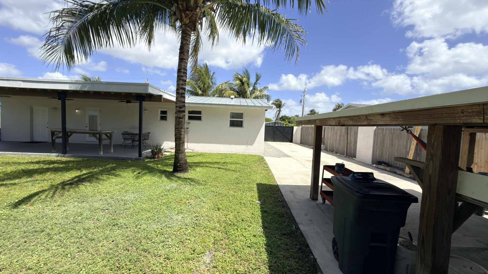 620 NE 24th Street, Pompano Beach, FL 33064 Photo