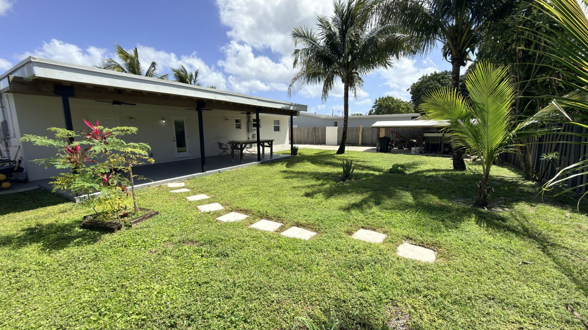 620 NE 24th Street, Pompano Beach, FL 33064 Photo