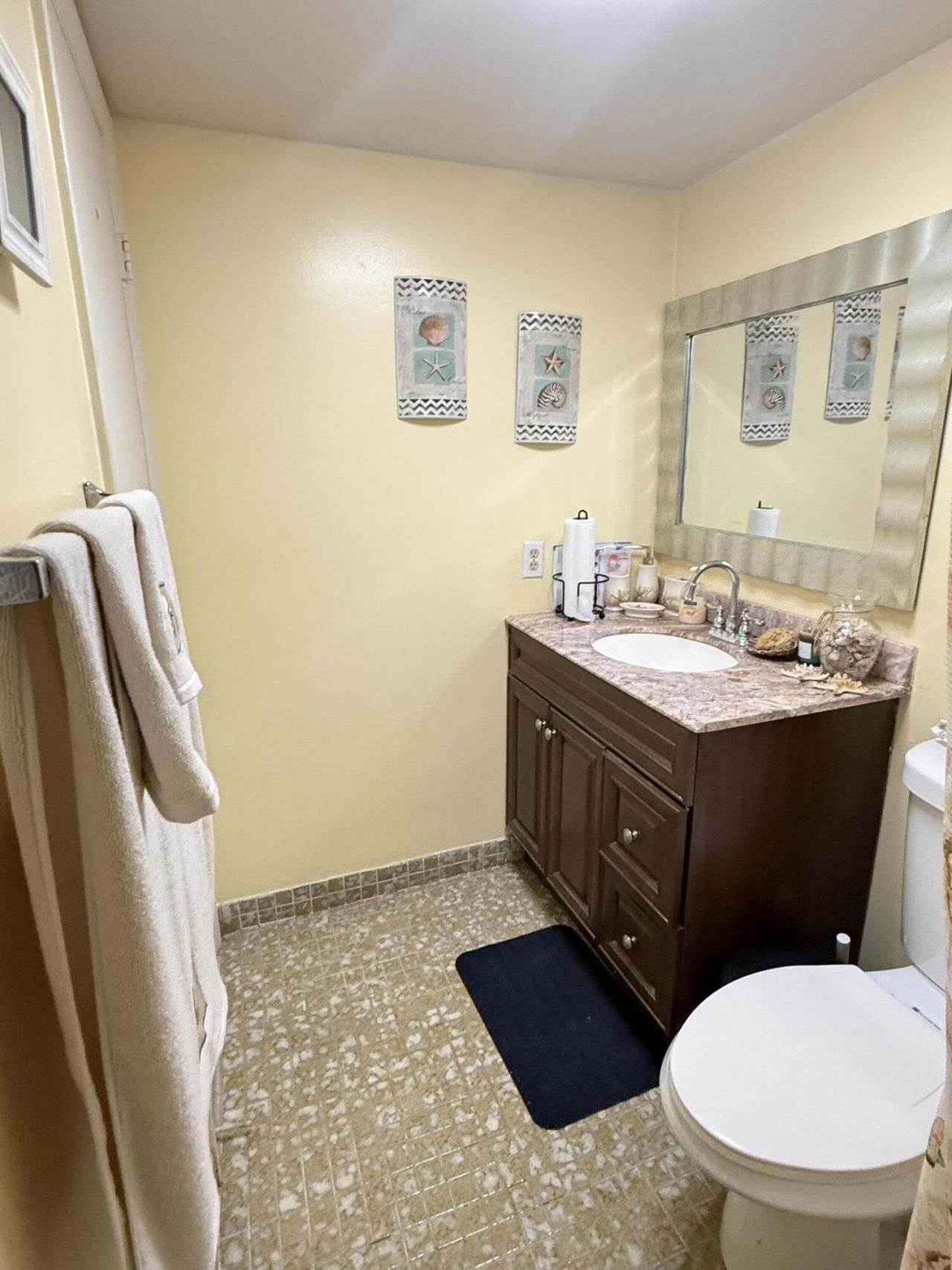 8051 Sunrise Lakes Drive N, Unit 210, Sunrise, FL 33322 Photo