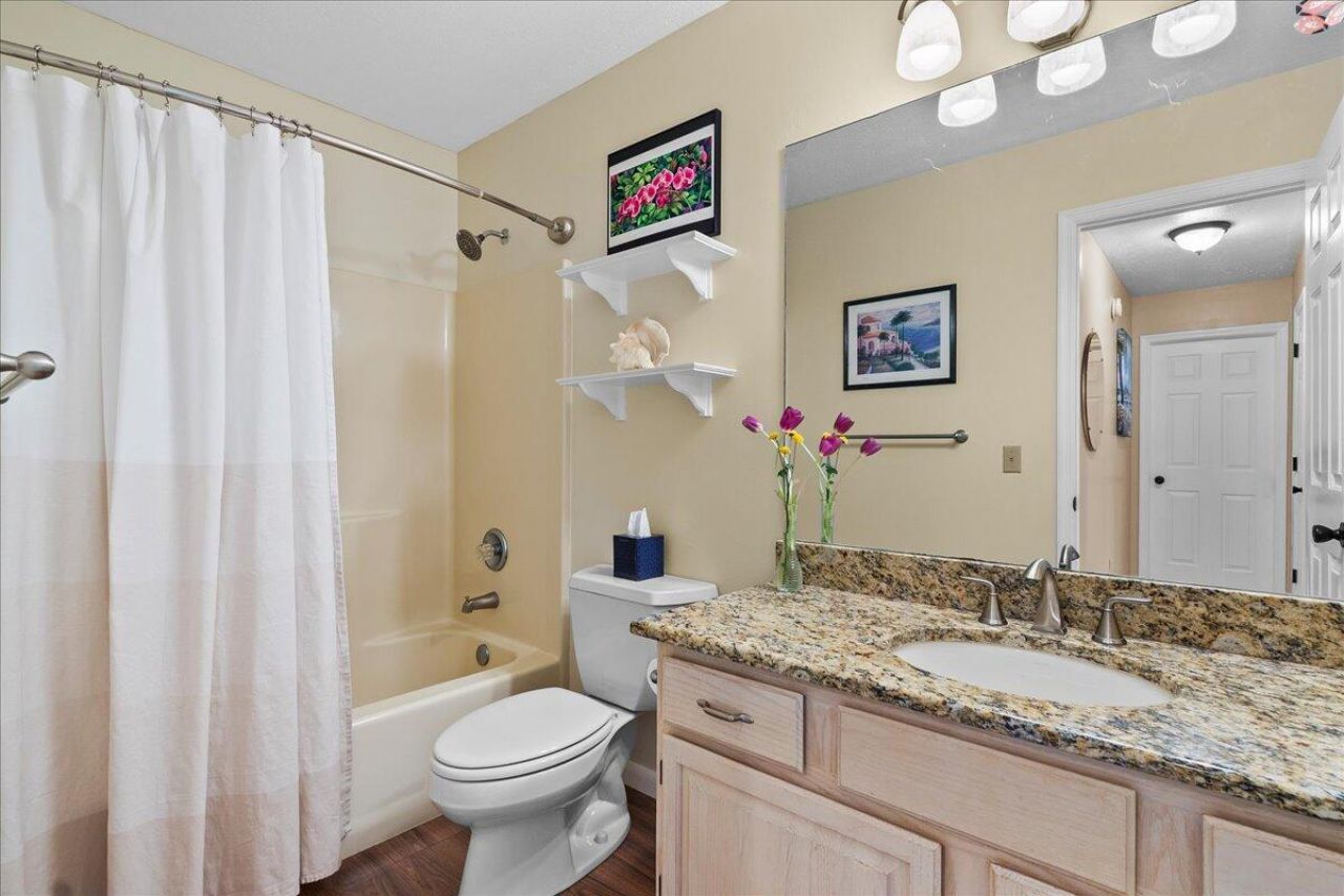 8093 SE Carlton Street, Hobe Sound, FL 33455 Photo