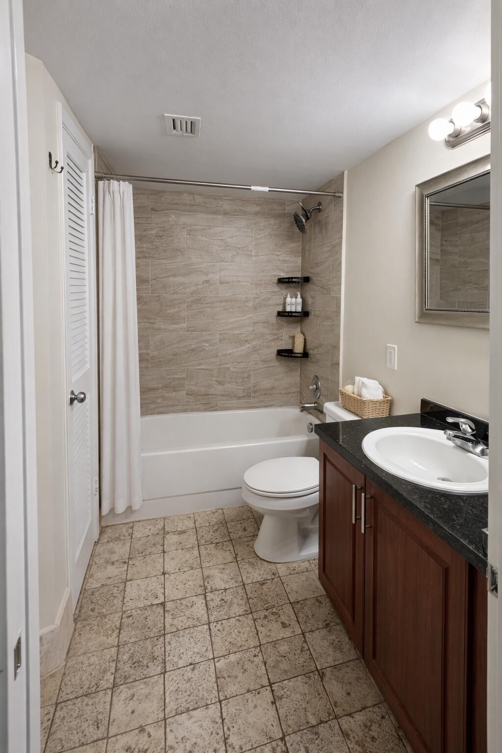 2837 N Course Drive, Unit 202, Pompano Beach, FL 33069 Photo