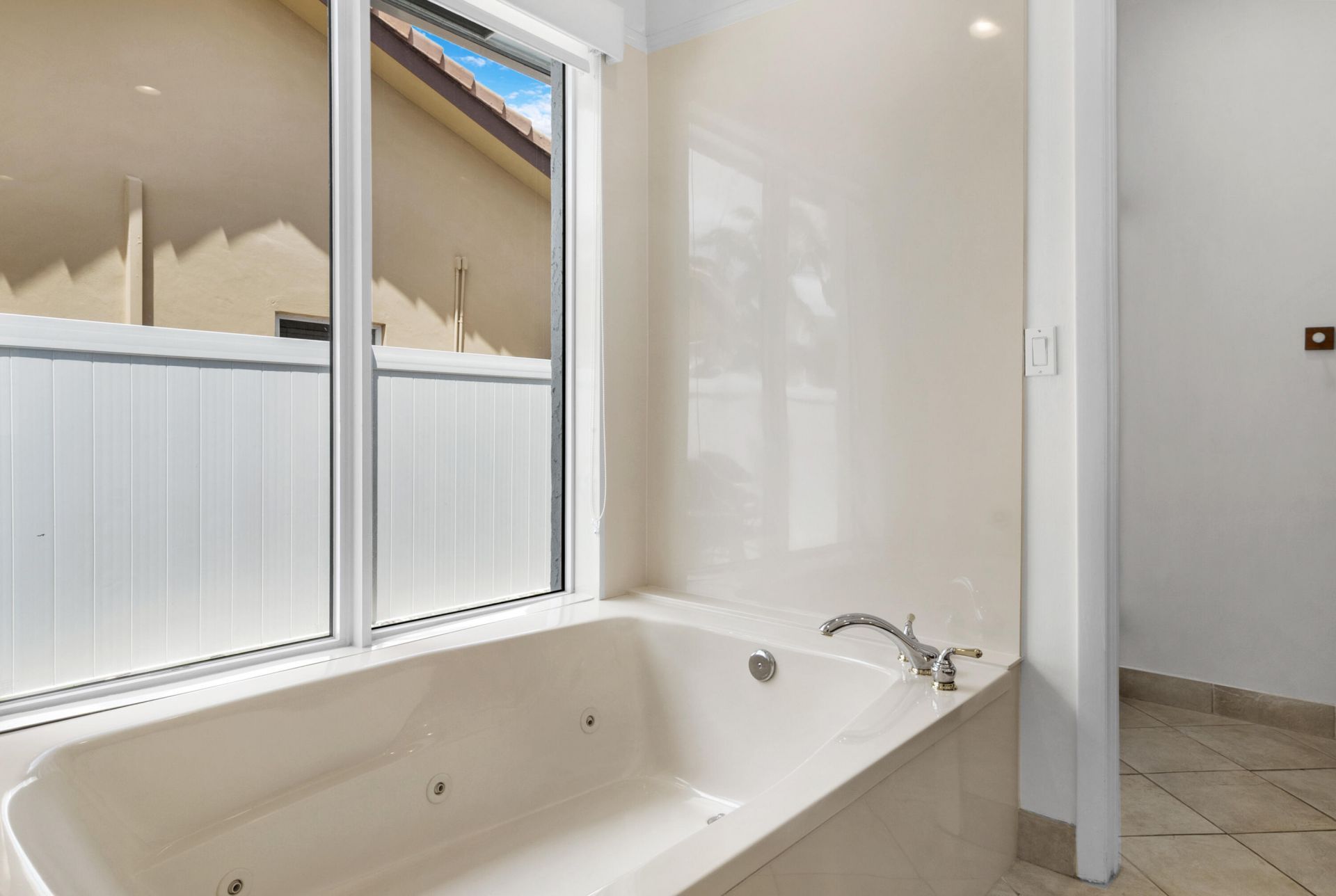 3312 NE 39th Street, Fort Lauderdale, FL 33308 Photo