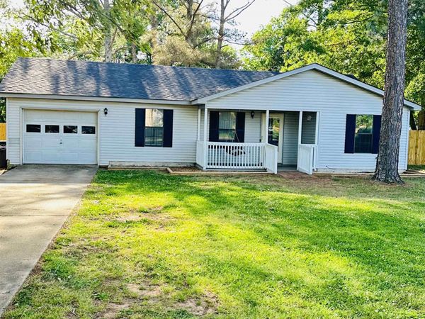 383 Hood Street, Town Creek, AL 35672