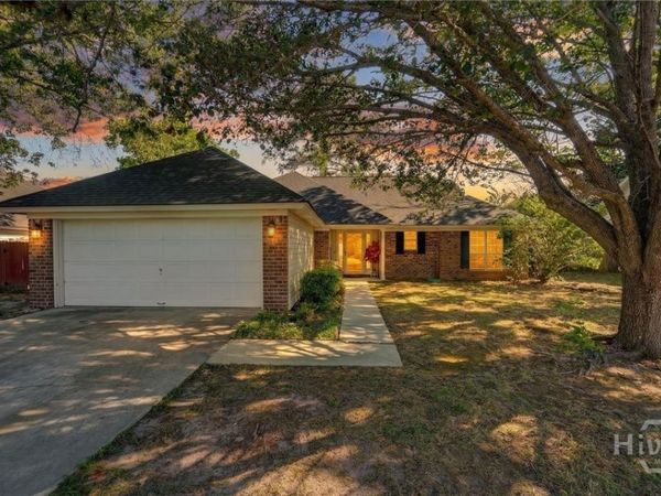 126 Teal Lake Drive, Richmond Hill, GA 31324