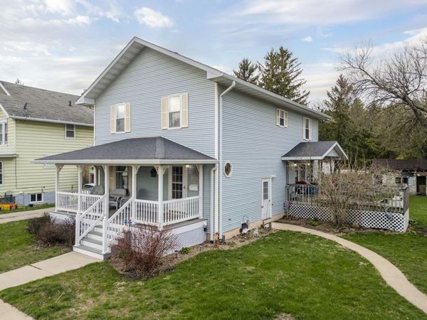 106 W 5th Street, Sumner, IA 50674