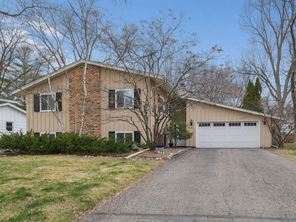 5516 Warden Avenue, Edina, MN 55436