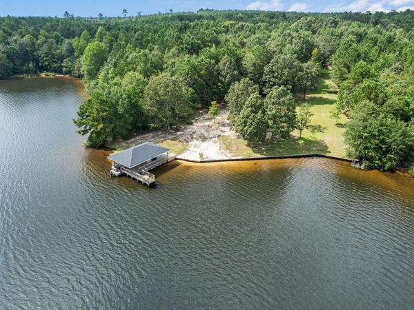 920 Sodie Cameron Rd., Lumberton, MS 39455